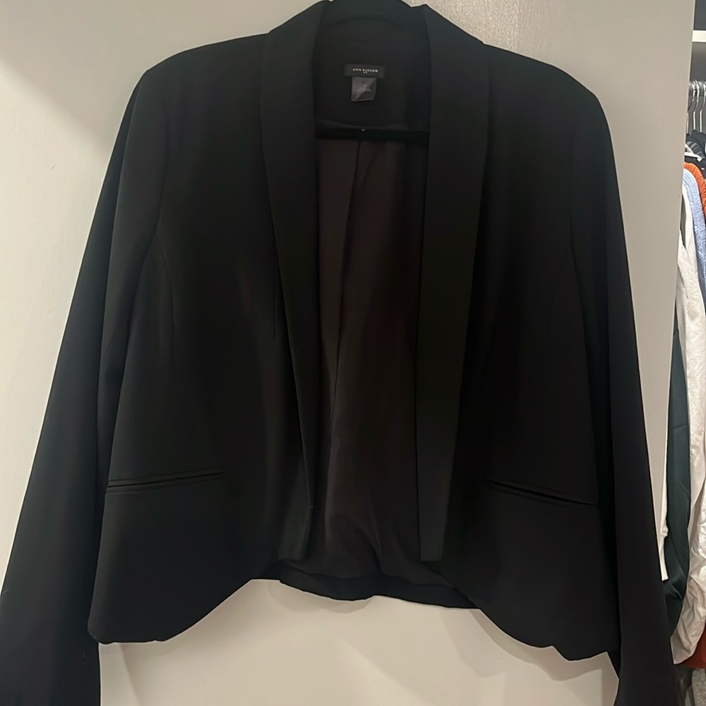Ann Taylor short blazer